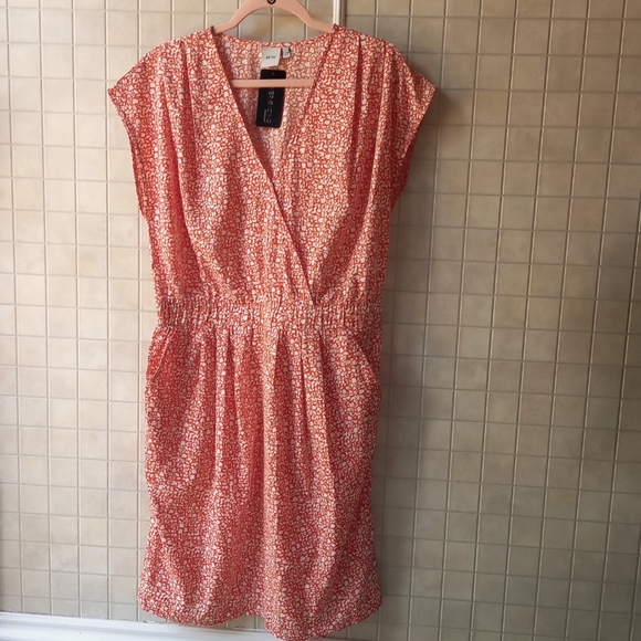 Ichi Orange sundress with white floral pattern and pockets! - Picture 2 of 7